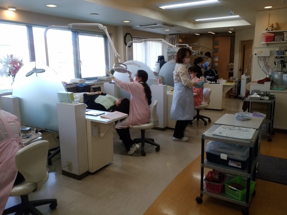 うらかわ歯科の治療風景